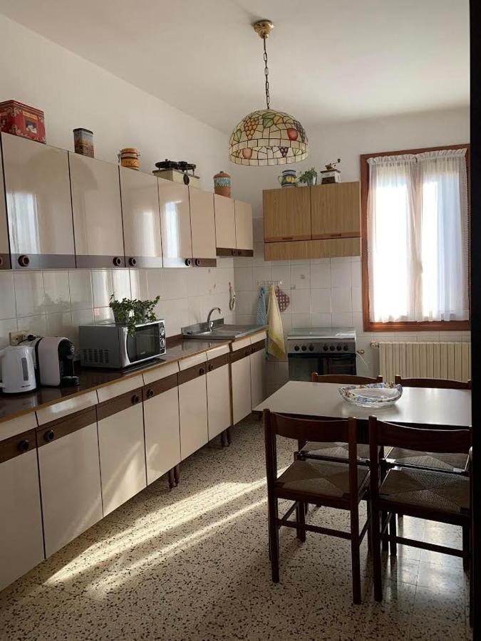 Appartamento Damiana เวนิส ภายนอก รูปภาพ